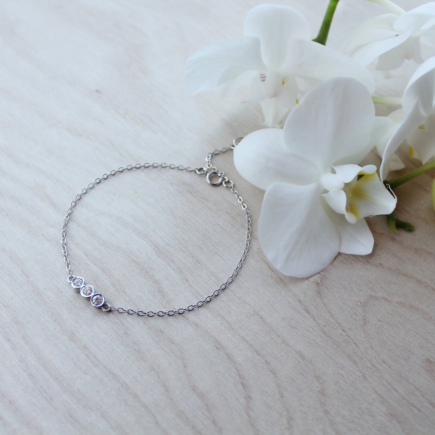 Simple white gold bracelet sale